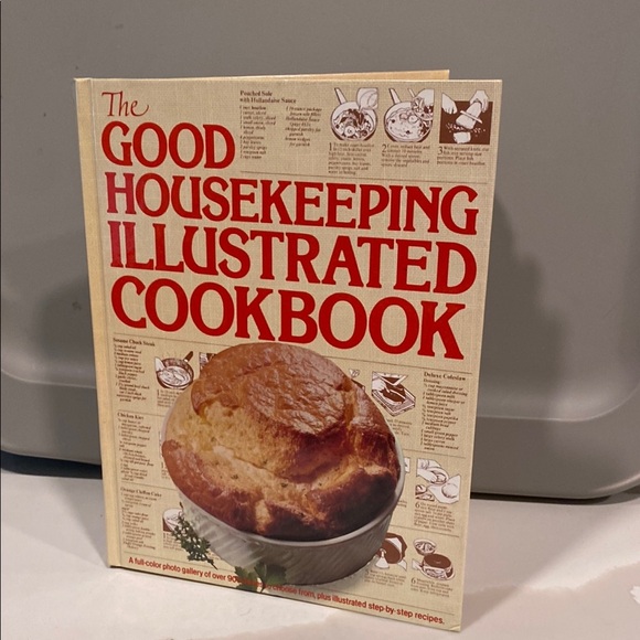 1980 Good Housekeeping Illustrated Cookbook – Vintage Classic - Picture 1 of 5